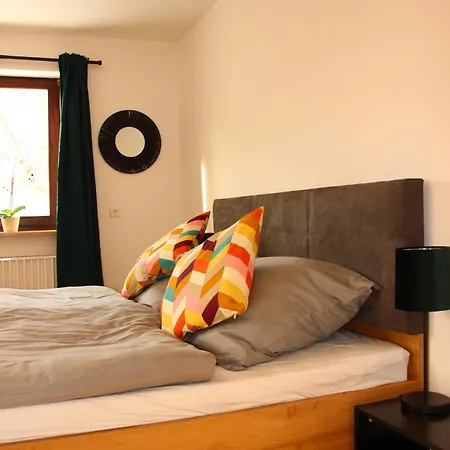 Allgaeu Retreat 公寓 *